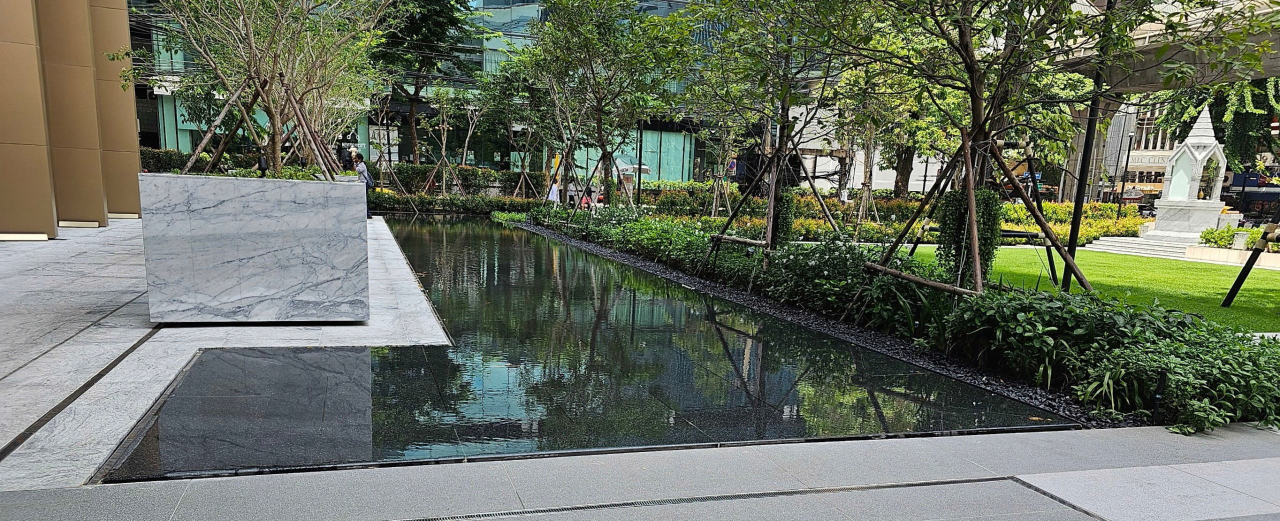 PARK SILOM